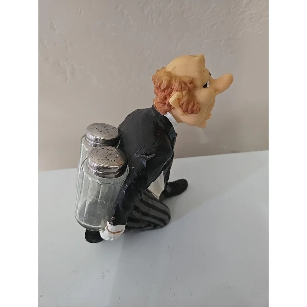 Vtg James The Butler Wine Bottle S/P Spirits Bottle Holder/Stand 1990 Decor